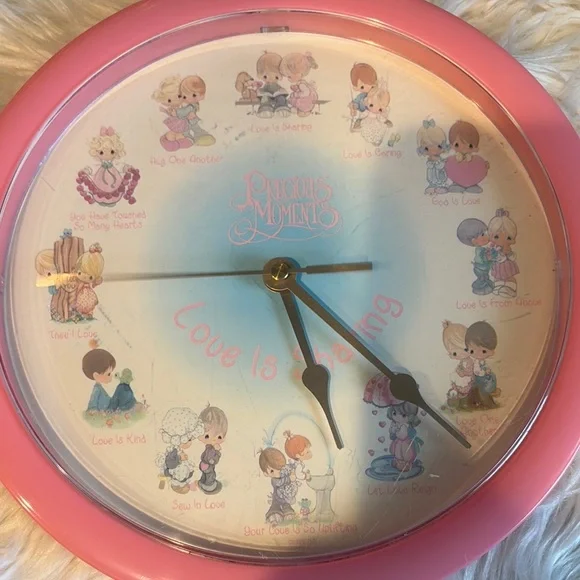 Precious Moments Pink Wall Clock with Nostalgic Illustrations - Picture 3 of 7